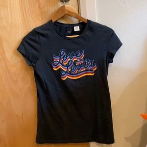 Retro Levi’s graphic tee